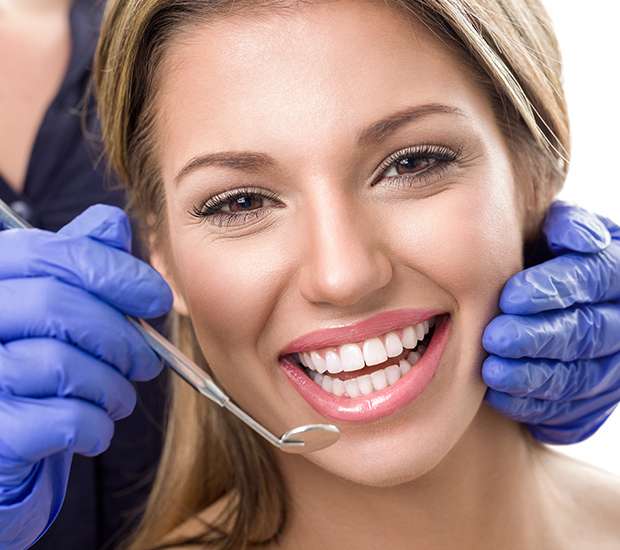 Spring Teeth Whitening at Dentist